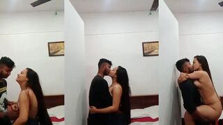 Sexy Girlfriend Pussy Fingered Before Fucking