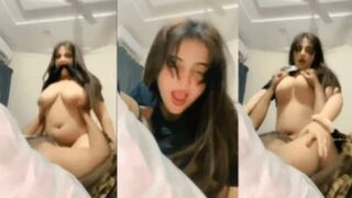 Pakistani Sexy Wild Slut Rides Stud Abroad Submissive Fucking