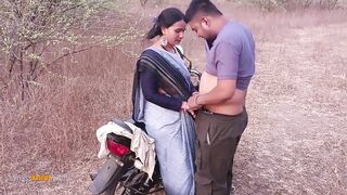 Indian Desi Bhabhi Outdoor Fucking Full Viral MMS Video