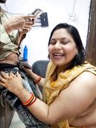 Indian Sexy Dick Sucker aunty Passionate Blowjoab on Live Streaming Desi MMS