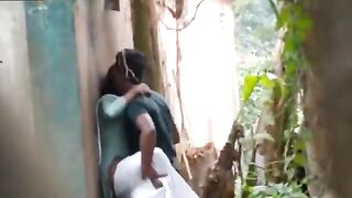 Hidden Recorded Indian College Girl Outdoor Fucked Video