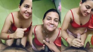 Indian Sexy Cousin Giving Desi Deep Blowjob Cumshot On Mouth